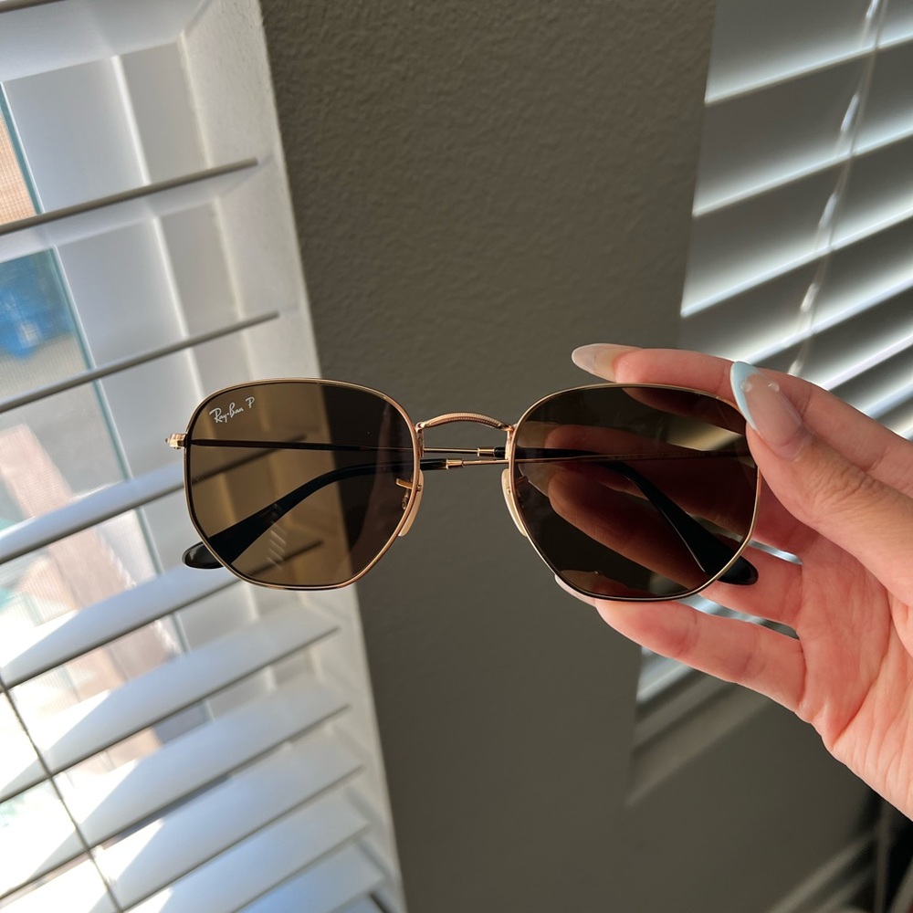 Ray-ban hexagon flat lense sunglasses